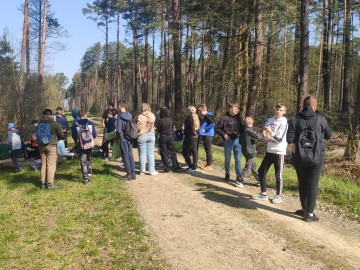 Zajęcia terenowe z okazji Międzynarodowego Dnia Ziemi w PKMWiW, <p>K. Kierniakiewicz</p>